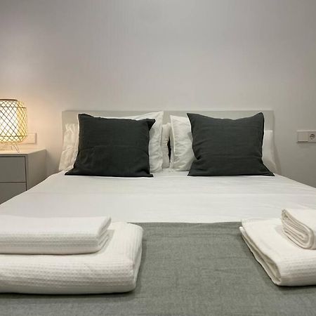 Apartamento Nuevo Centrico Frente Al Mar En Паламос Екстериор снимка