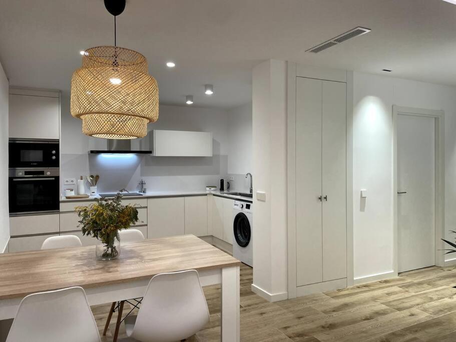 Apartamento Nuevo Centrico Frente Al Mar En Паламос Екстериор снимка