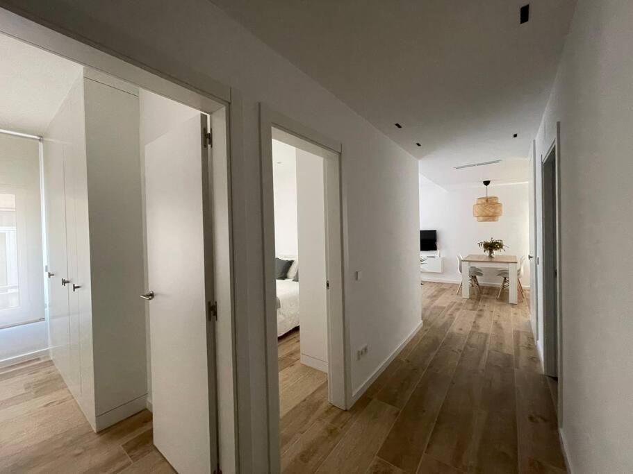 Apartamento Nuevo Centrico Frente Al Mar En Паламос Екстериор снимка